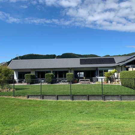 Parkside Boutique Lodge 罗托鲁阿 外观 照片