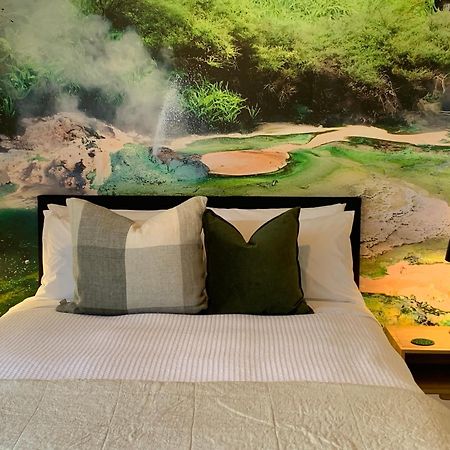 Parkside Boutique Lodge 罗托鲁阿 外观 照片